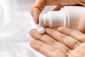 What to Wear Jet Skiing sunscreen