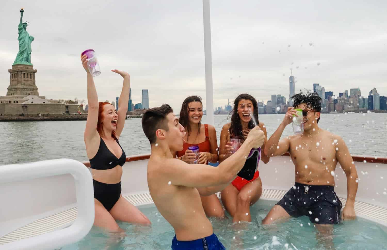 New York Hot Boat Tours