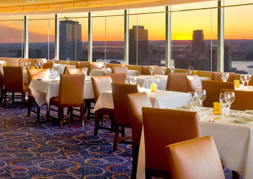 the view restaurant and lounge in nyc